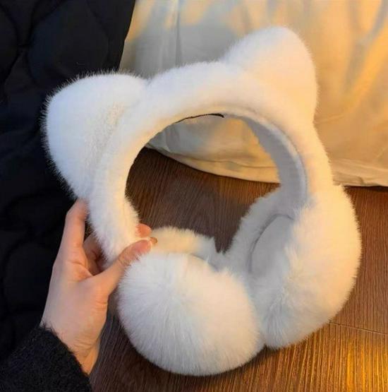 Women's Cute Cat Ear Plush Earmuffs - Warm & Windproof Ear Covers for Winter Cycling