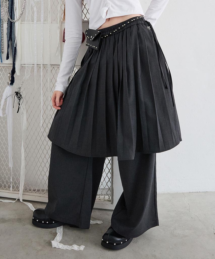 Lense Stripe Pleated Skirt Layered Pants Charcoal