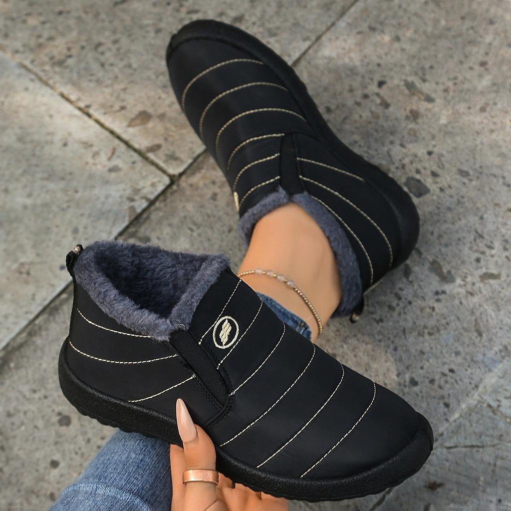 2025 new large size cotton boots piled and thickened old Beijing snow boots warm casual shoes