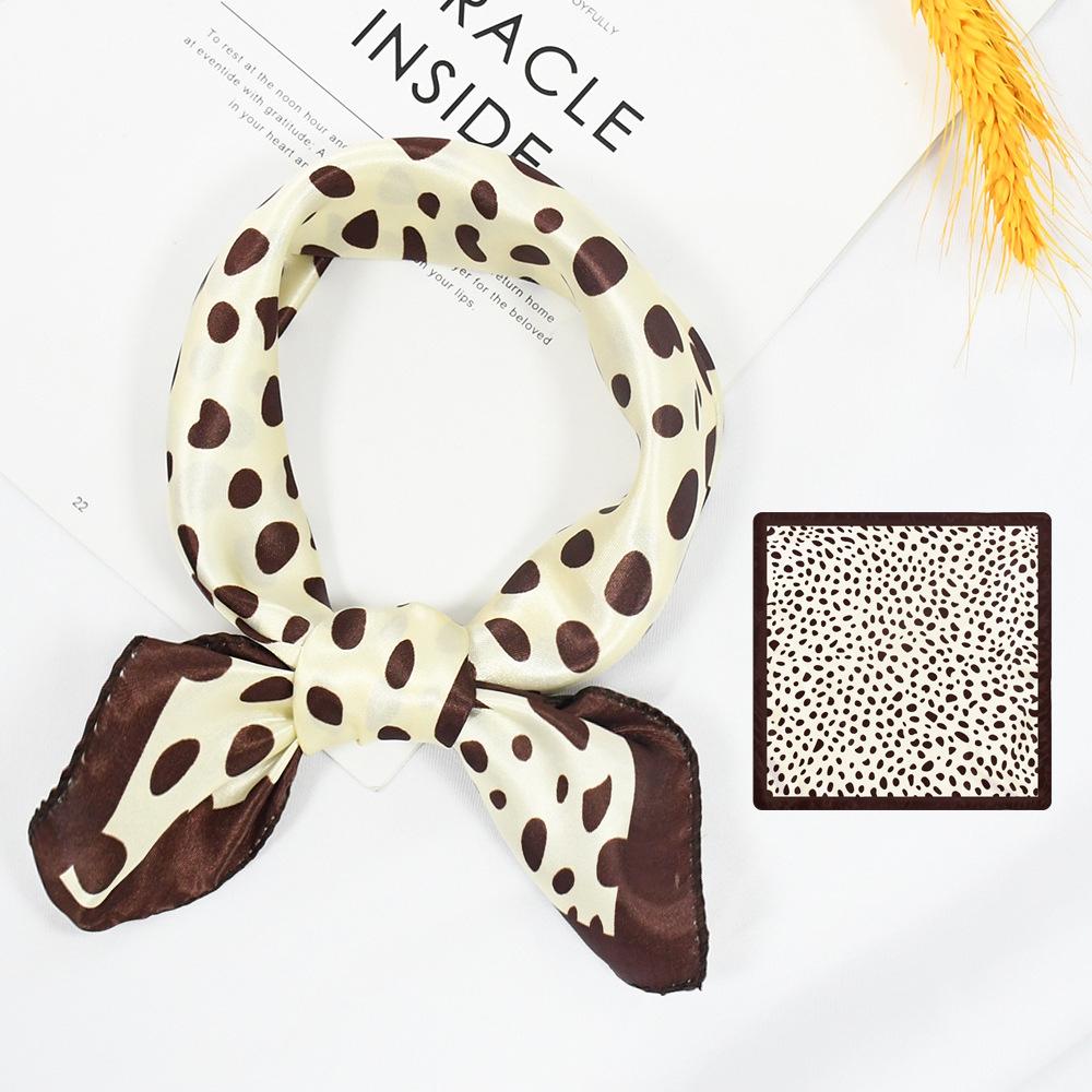 

Новый модный высококачественный шелковый шарф квадратный шарф цепочка имитация шелка 50x50 маленький шарф для женщин 50*50CM