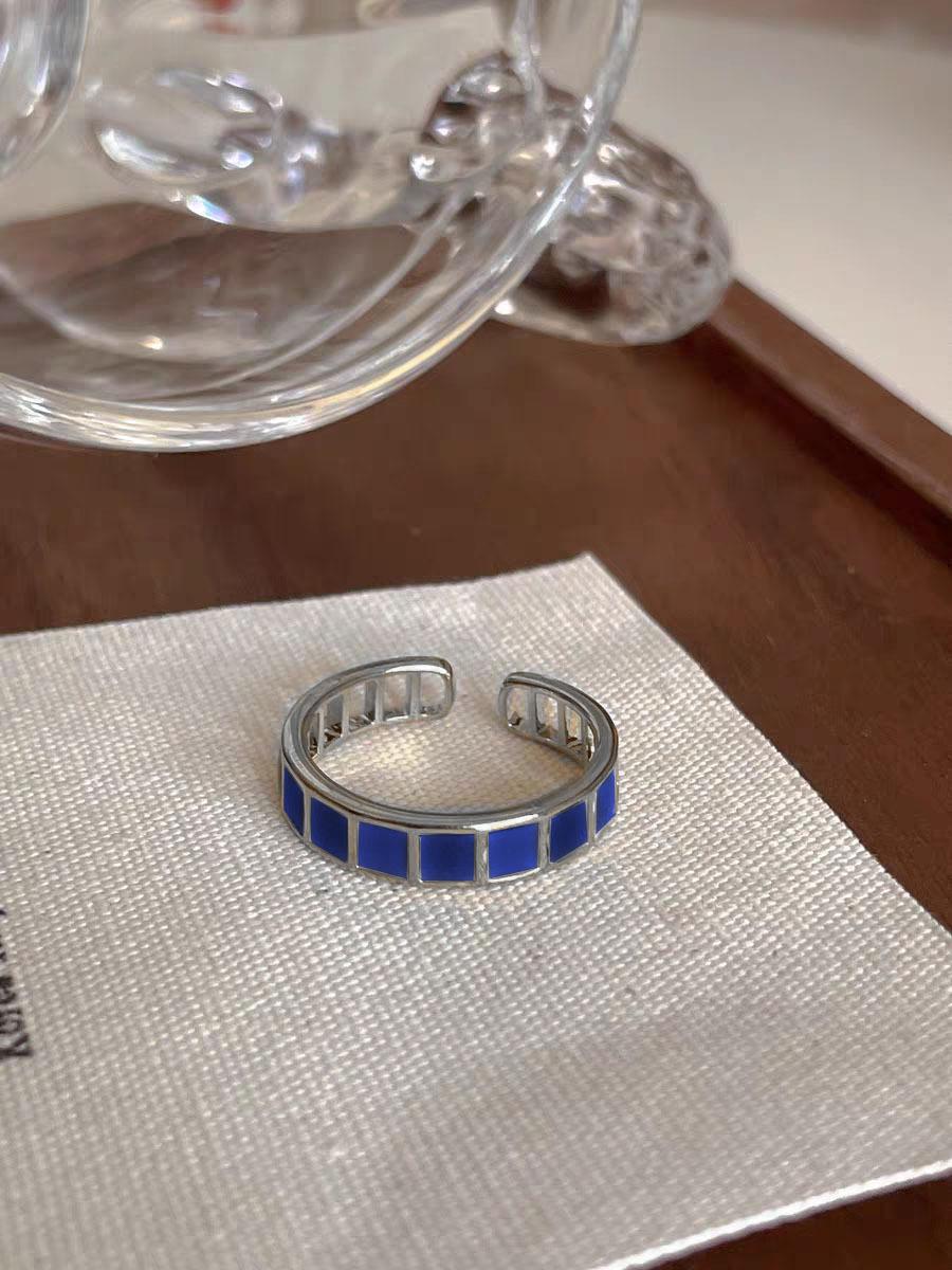 

Simple And Versatile Blue Plaid Ring Women S Niche And Versatile Design Sense Premium Open Index Finger Ring copper material