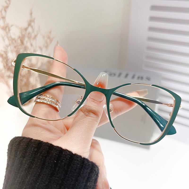 Color Changing Anti Blue Light Glasses, Fashionable Cat Eye Flat Light Glasses, Multi-color Versatile Metal Eyeglass Frame