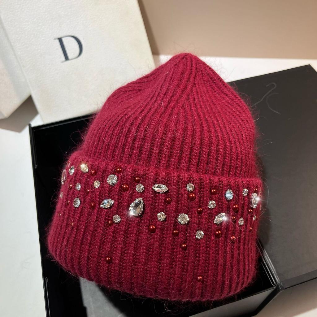 Real Rabbit Fur Diamonds Luxury Hats For Women Winter Warm Knitted Hat Ear Pretection Outdoor Skullies Beanies Skiing Cap