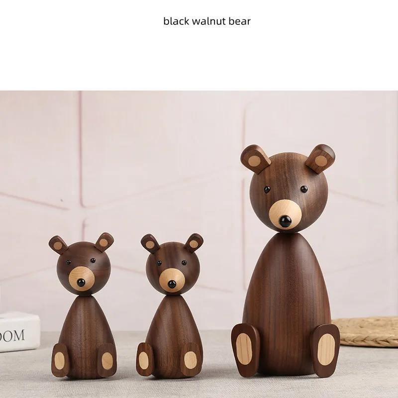Figurine din lemn de urs brun din Danemarca pentru decorarea casei
