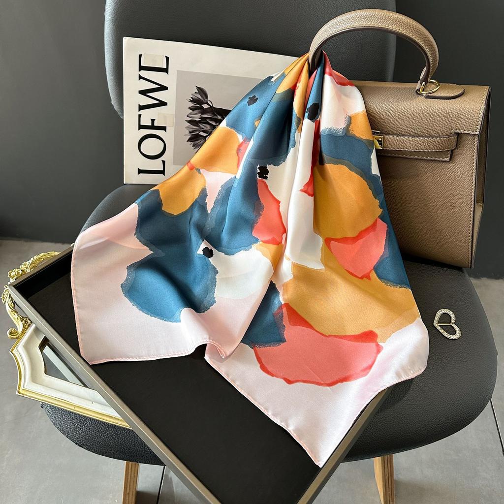 NEW Fashion Luxury Brand 70cm Silk Square Scarf Women Satin Shawl Wrap Hijab Echarpe Neck Tie Female Hair Bandana Headkerchief
