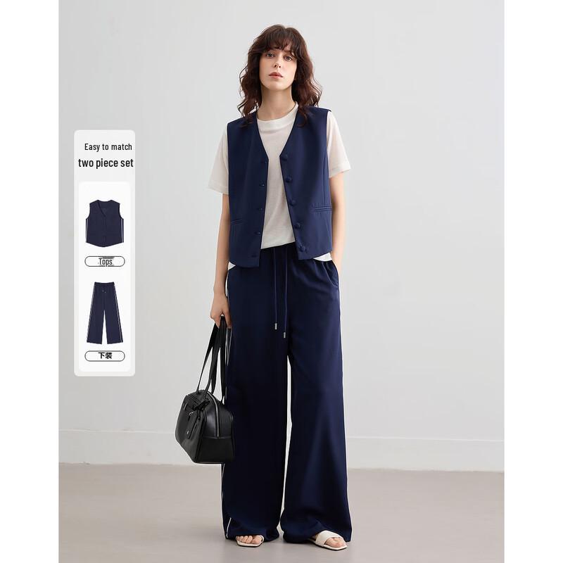 

Demana Women s Sleeveless Vest & Elastic Waist Pants Set S