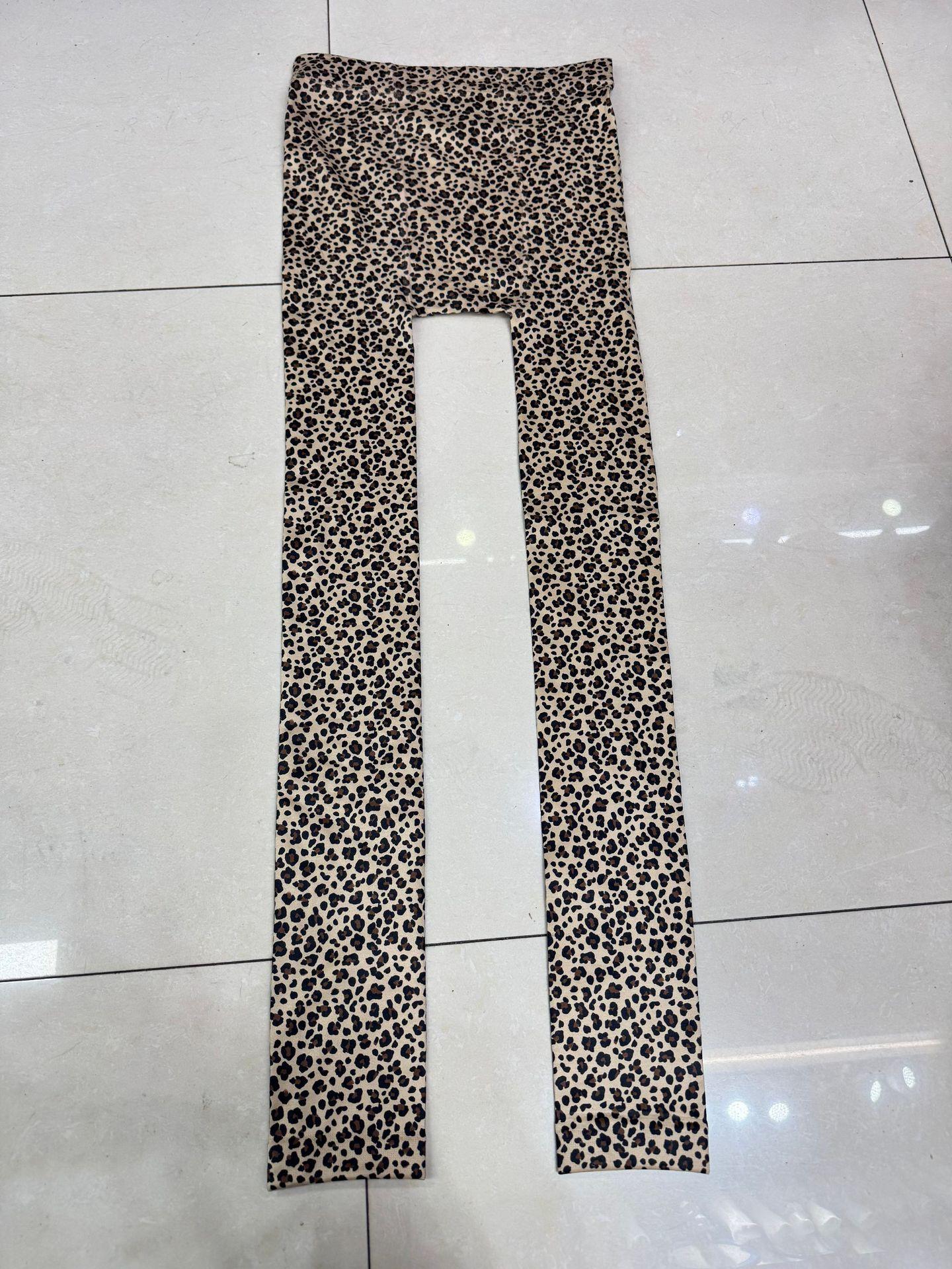 

European and American leopard print digital printing nine-point pull wool pants spring and autumn thin leggings impervious meat stockings thermal 45-75kg wear