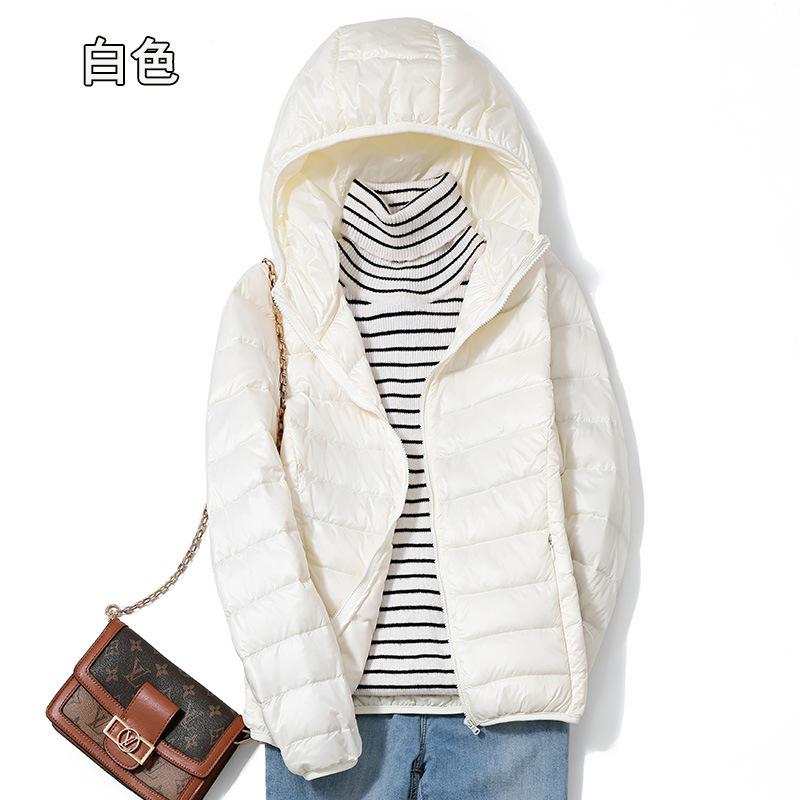 Giacca leggera in piuma da donna corta con cappuccio autunno e inverno nuova piuma d'anatra bianca giacca slim e leggera