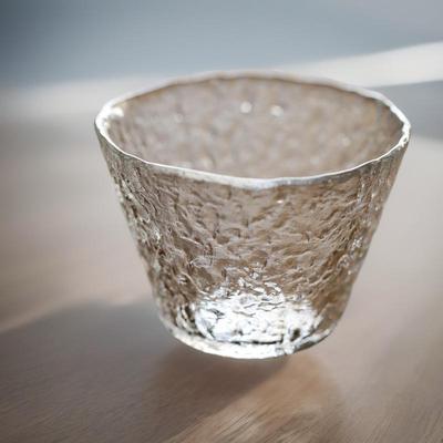 Zen Heart Glass Tea Cup Set: Hammered Design, First Snow Pattern, Heat-Resistant, Thickened Gongfu Host Cup