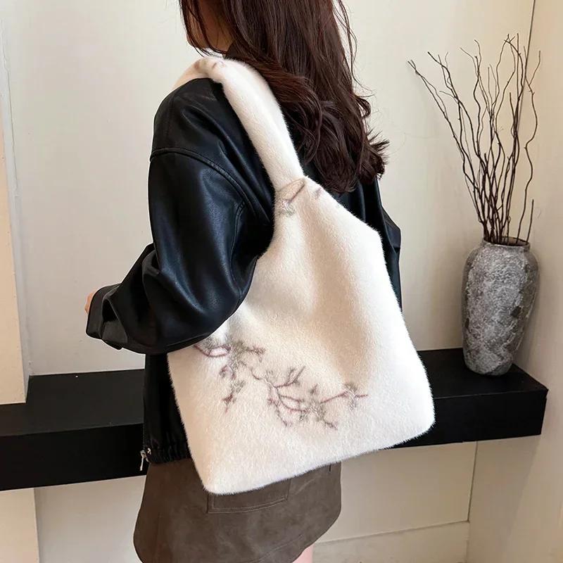 New Chinese Style Light Bag  Autumn Leather Embroidered High-capacity Versatile Single Shoulder Bag