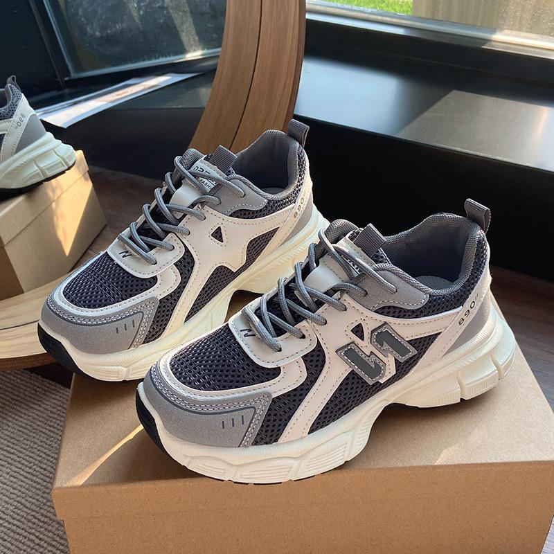 

Muffin mesh thick sole heightening small dad shoes women s 2025 spring and autumn new retro lightweight casual sports shoes 40 серый