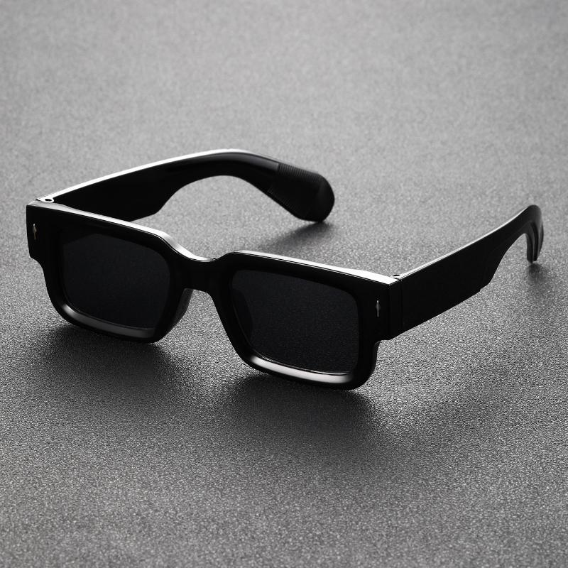 1PC Unisex Square Plastic Frame Trendy Classic Sunglasses for Outdoor Travel UV Protection Accessories Hombre