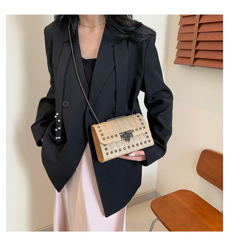 2024 New Fashion Diamond Grid Rivet Bag Women Street Trend Pu Shoulder Bag