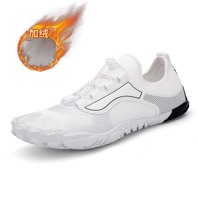 

New velvet five shoes winter couple sports large size velvet thickened warm fitness shoes men and women 46