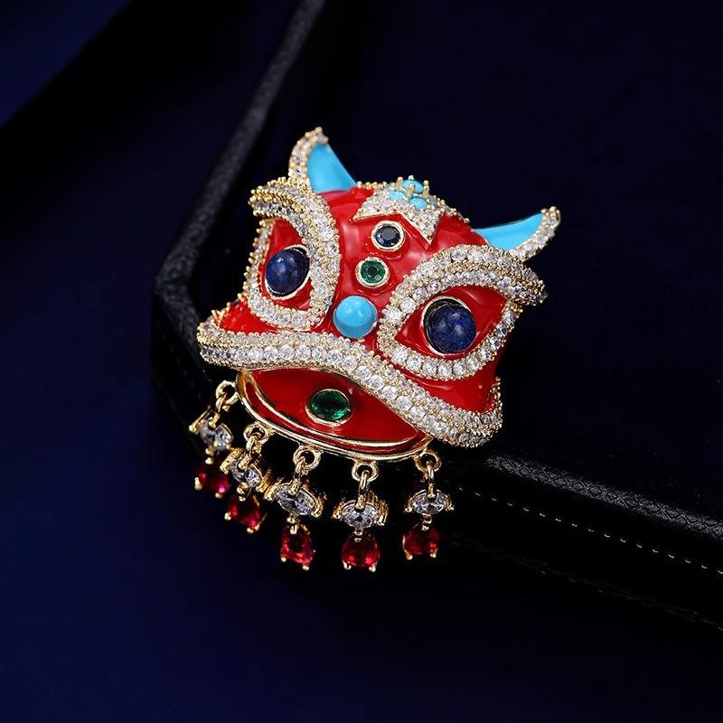 National Trend Lion Dance Brooch, High-end Women's Niche Design Sense Creative Brooch, Light Luxury and Elegant Brooch