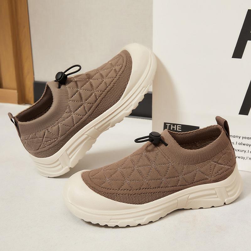 Fashion 2025 New Women's Soft Sole Slip-On Shoes Comfortable Traditional Cloth Walking Sneakers Fashion Casual Leisure Flats for Moms