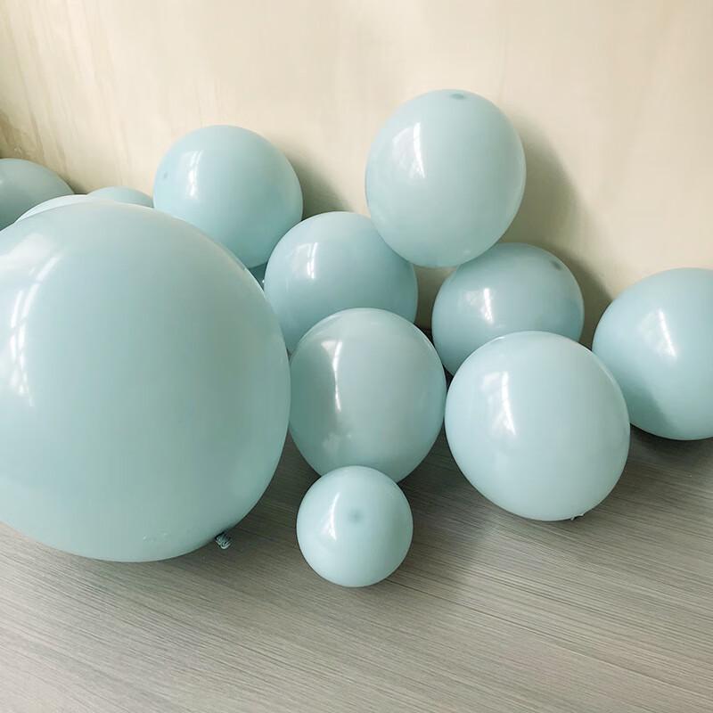 Beauty of the Sea 12-inch Ice Blue Balloons