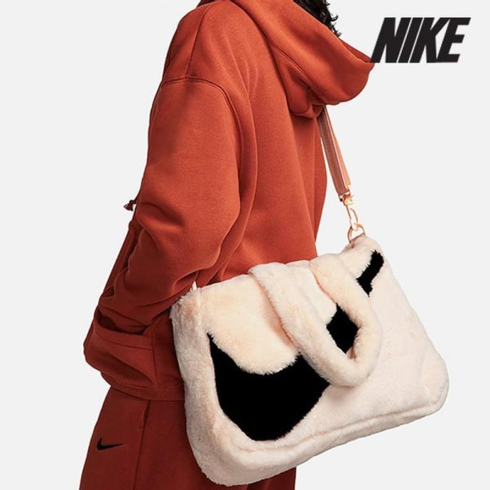 

Nike Bag B4 Fb3050 838 Sportswear Faux Fur Tote Bag FREE