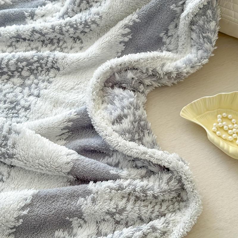 1pc Soft & Cozy Throw Blanket - Warm Flannel for Sofa, Office Shawl, Bedroom, Camping & Travel , Office Shawl