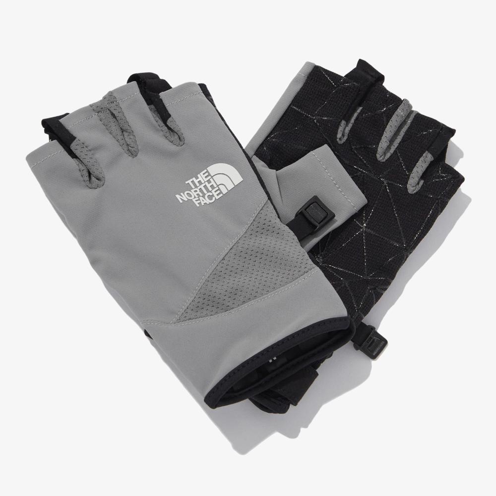 

THE NORTH FACE NJ3FP04B Cool Span Half Glove
