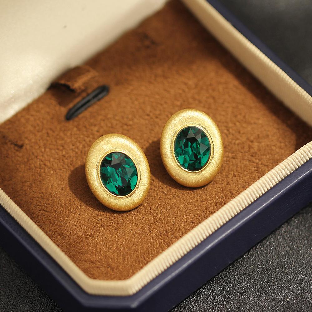 Medieval Style Old Brushed Craft Frosted Gold Oval Earrings Green Crystal Geometric Versatile Silver Needle Stud Earrings Girl