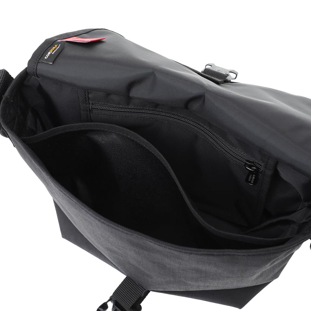 Manhattan Portage MP1605JRBPDTMP Nylon Messenger Bag JR BP TMP Black W/DIV