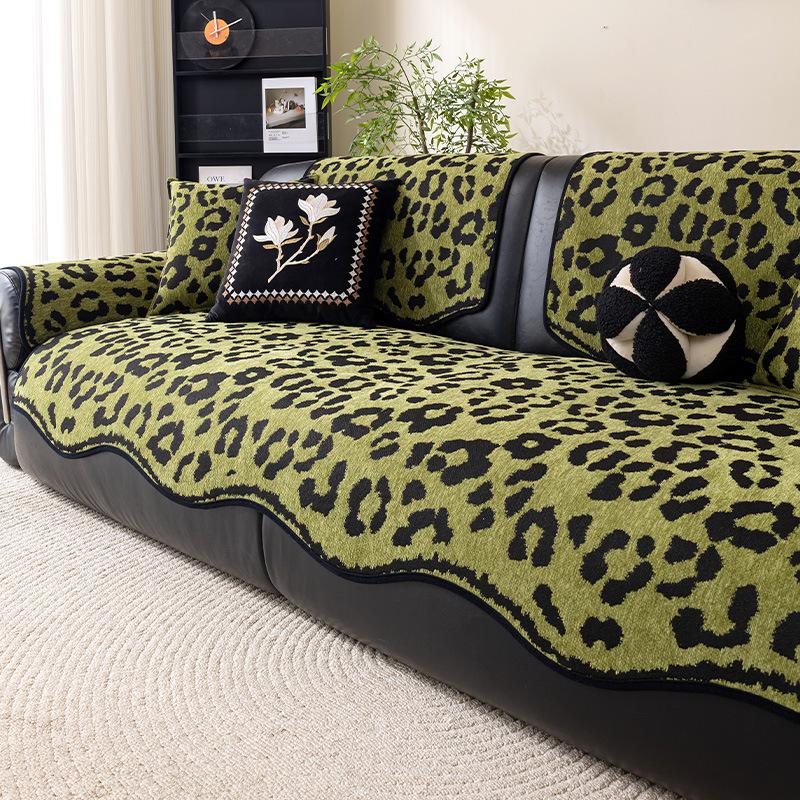 Four Seasons Universal Chenier Sofa Cushion 2025 New Straight Non-slip Leather Sofa Cover Seat Cushion Cover Cloth Towel