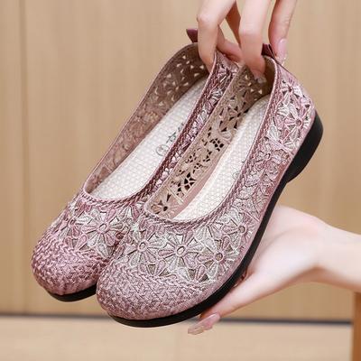 Summer Old Beijing Cloth Shoes Women's Mesh Shoes Breathable Mesh Middle Old Mother Shoes Soft Sole Non-slip One Pedal Embroidered Shoes