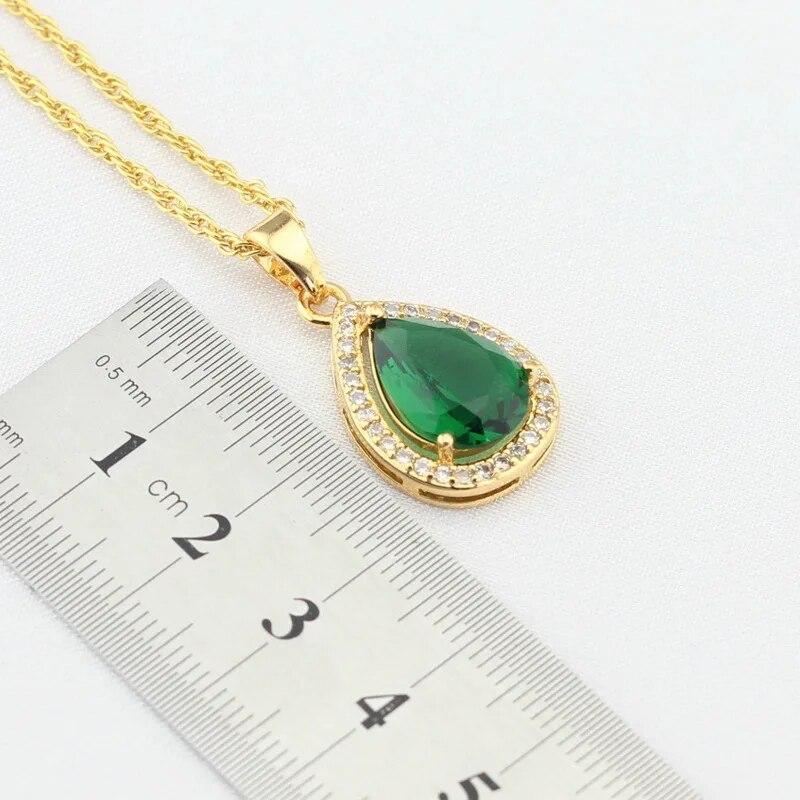 WPAITKYS Seturi de bijuterii de culoare aurie alb smarald CZ verde creat pentru femei, cercei, colier, inele cu pandantiv, cutie cadou gratuita