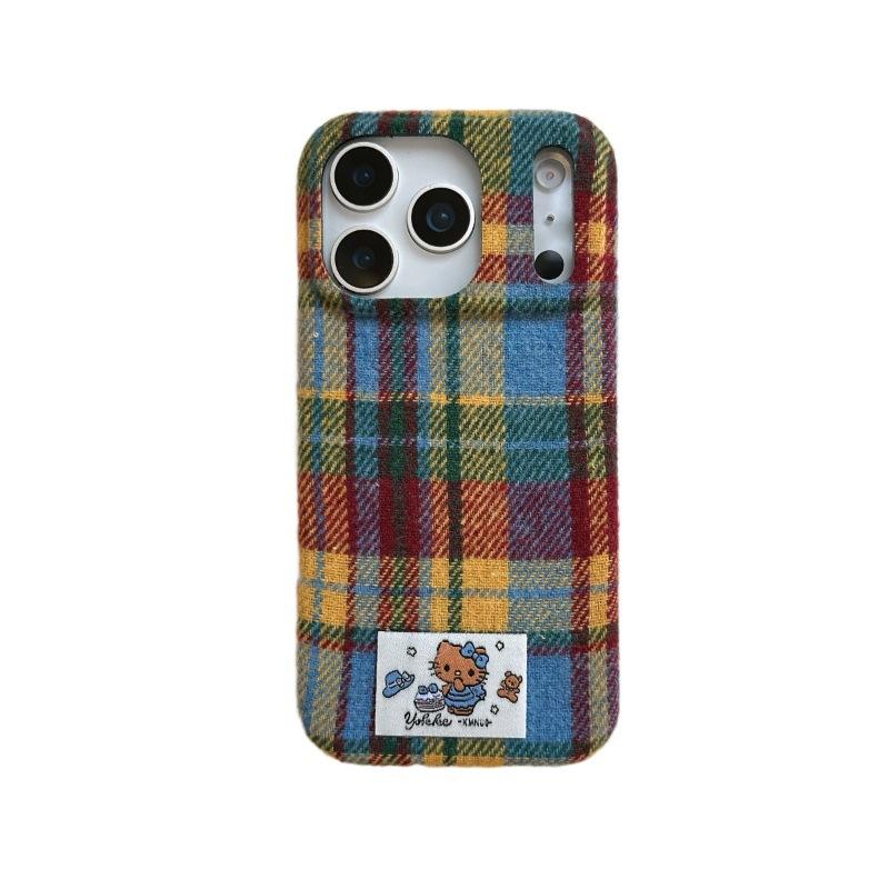 College style autumn and winter plaid applies to iPhone17Pro max mobile phone case Apple 16 new 14/15 plush case