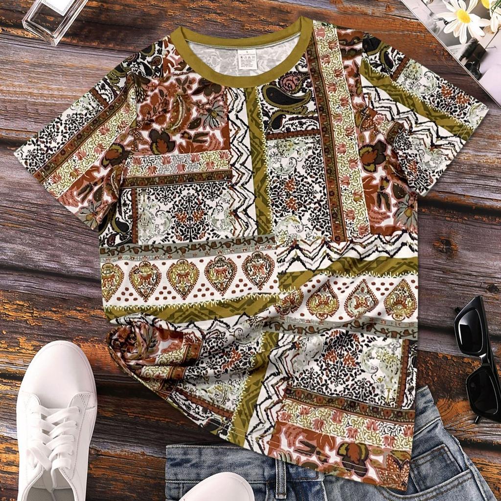 Round Neck Bohemian Style 3D Printed T-shirt for Summer Round Neck Short Sleeved Casual Women's T-shirts