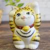 Waza no Kura Stylish Kutani Ware with both hands Feng perfect for grand and birthday Maneki-neko (beckoning cat) raised, gold-decorated, Shui,