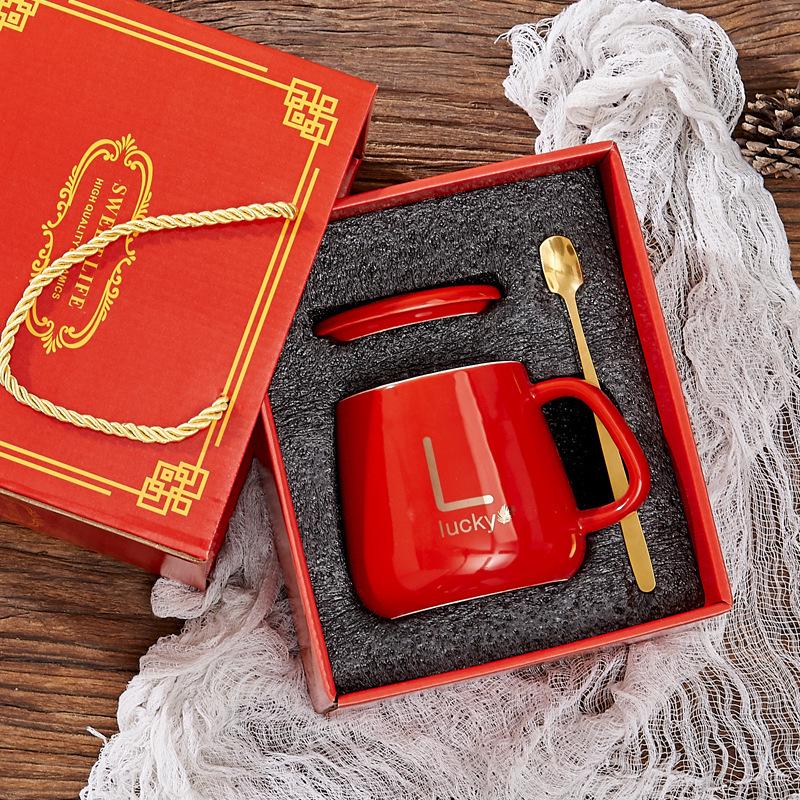 Ceramic 55° Temperature-Control Mug Set with Lid & Gift Box