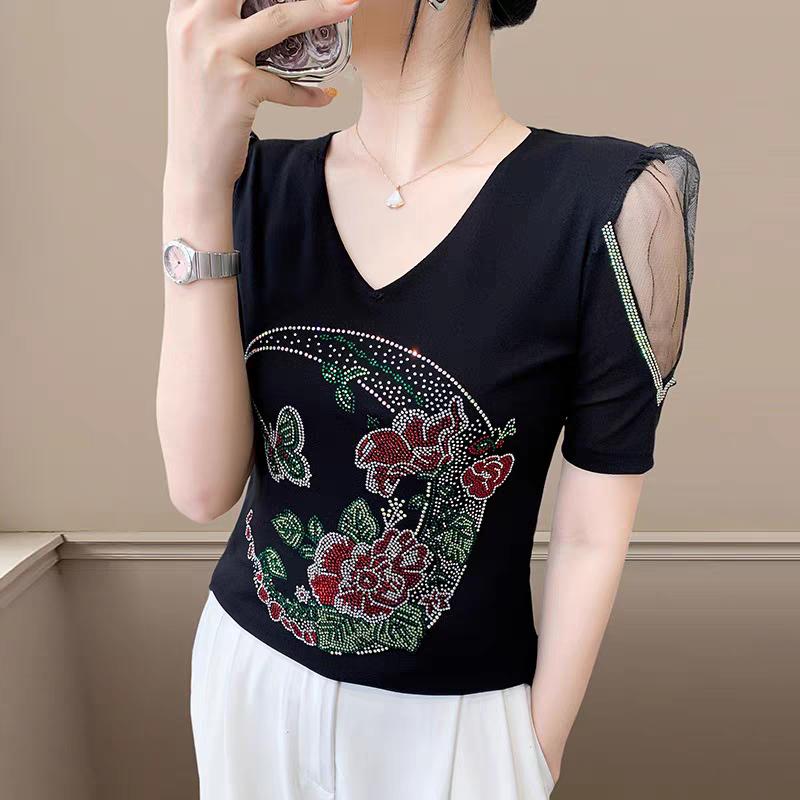 New European V-Neck Women Bling Flower Butterfly T-Shirt Streetwear Hot Diamonds Tees Summer Short Sleeve Slim Tops