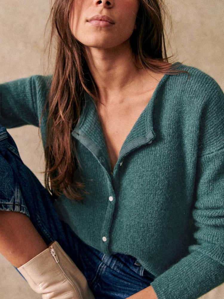 Cross2025: Women's Autumn/Winter European & American Style Simple Cardigan Sweater, Buttoned, Round Neck, Solid Color Knitwear