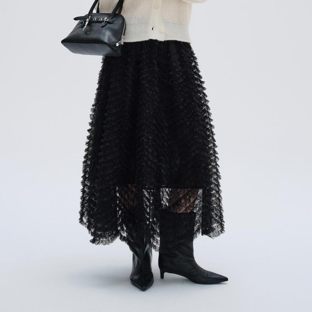 Elegant Women's French Mesh Layered Lace Skirt - New Spring Arrival, Mid-length with Wide Hem and Slimming Fluffy Design