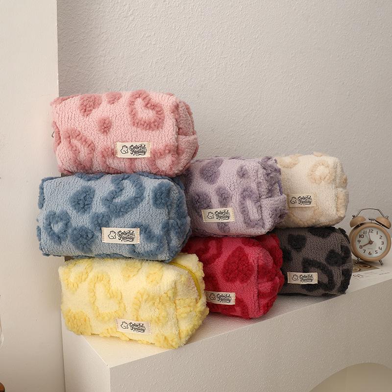 Plush Makeup Bags Soft Travel Cosmetic Storage Bag Portable Love Print Organizer Pencil Case Cute Clutch Pouch