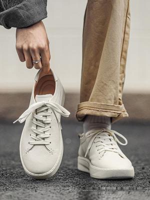 Men's 2025 Trend Casual Genuine Leather Breathable White Sneakers - High-End Commuting Shoes.