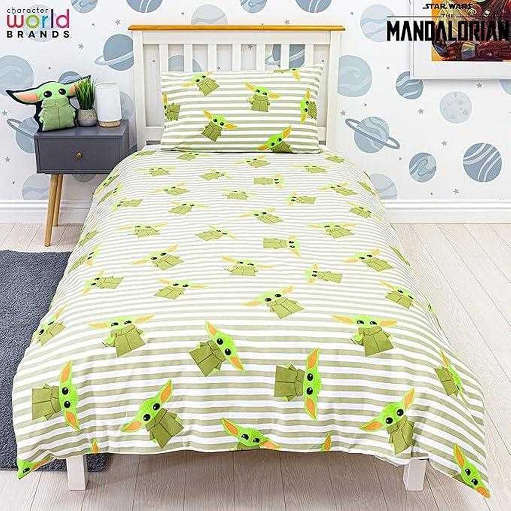 Star Wars The Mandalorian Baby Yoda Reversible Duvet Set