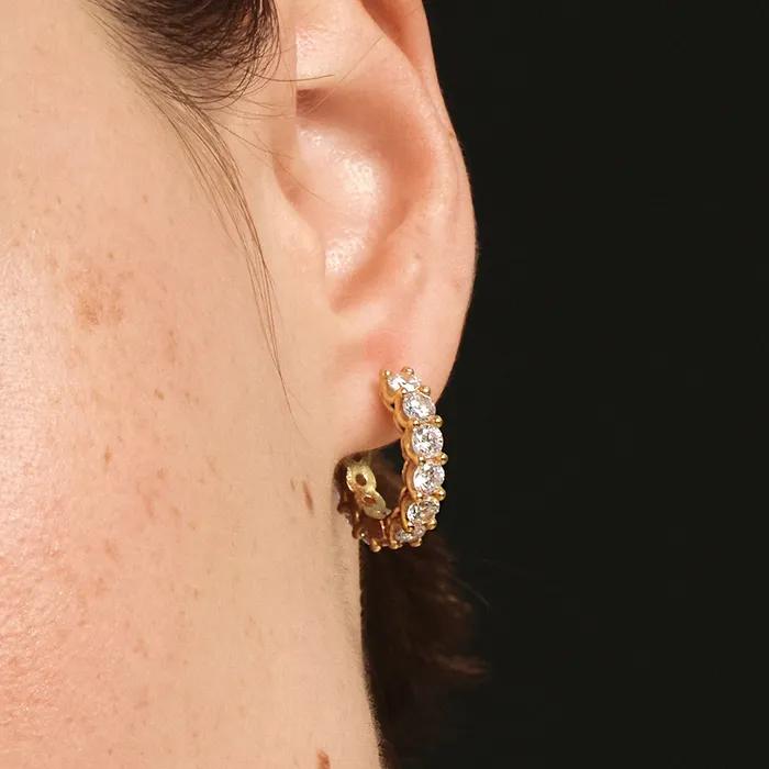 Glittering Golden Hoop Earrings (Midium)