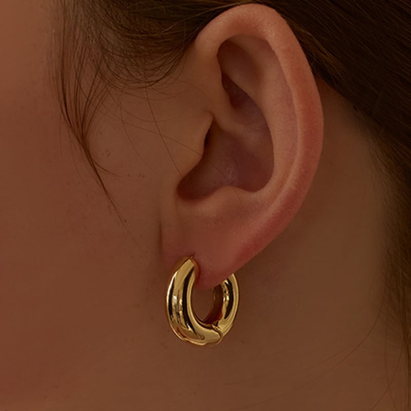 Lewe Volume Line Hoop Ring Earring