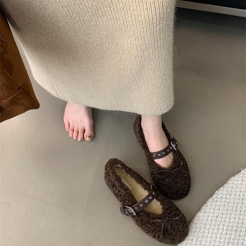 2025 autumn and winter comfortable versatile round head soft sole cotton shoes bow belt buckle flat bottom fluffy shoes