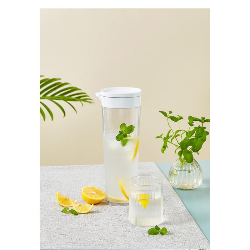 Cold Brew Pitcher with Nano Filter Leakproof Spin Drain Fridge Safe Multi Use for Juice Soy Milk and Iced Tea Compact Storage