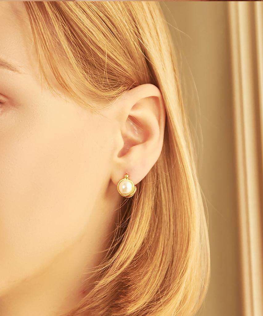 Charmy 18K, Silver 925 Button Pearl Earrings