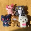 Authentische Alley Cats Plüschtaschenanhänger Serie Schrullige Blindbox Schlüsselanhänger Stilvolles Sammlerstück Skurriles Plüschtier Geschenke