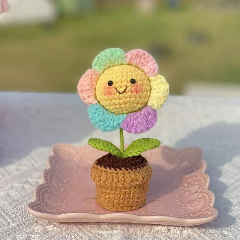 Cute Sunflower Pot Mini Handwoven Happy Sunflower Knitting Flower Desk Car Decoration Crochet Decor