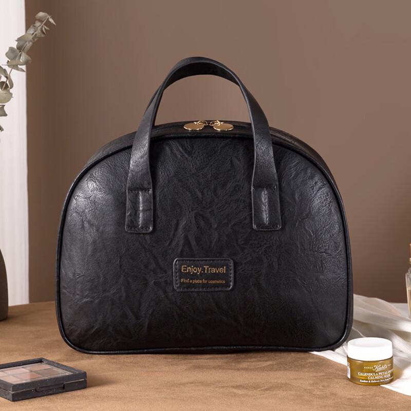 

MDNG Retro Large Capacity Travel Wash Bag 1