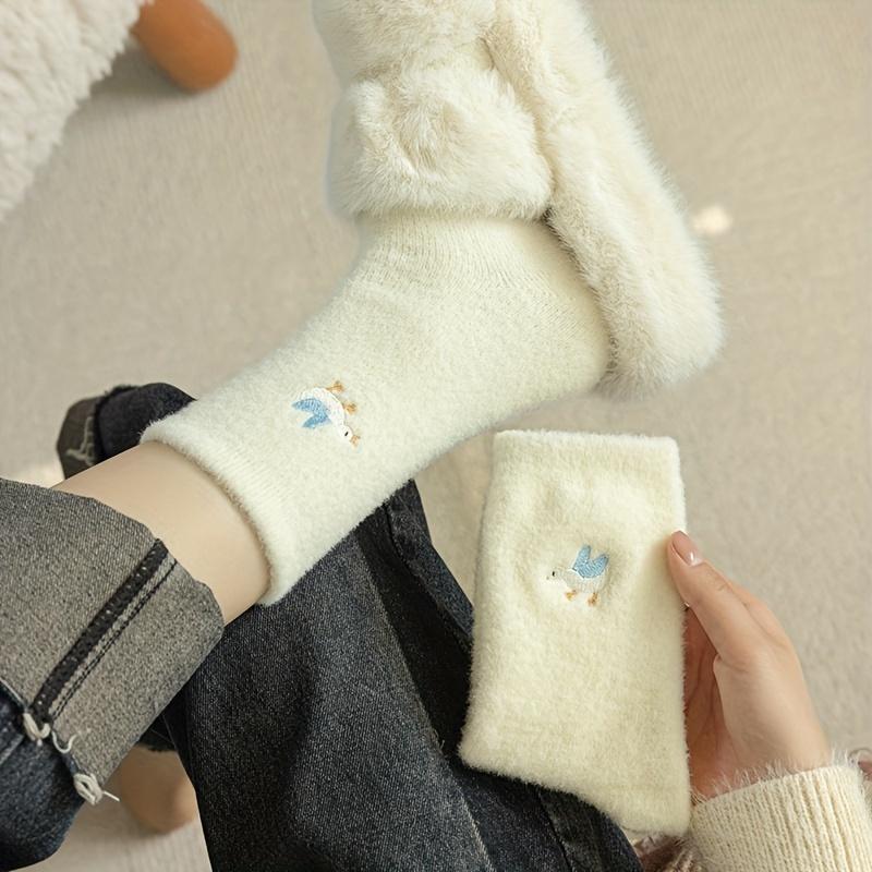 1Pairs Animal Embroidered Socks, Cute & Warm Fuzzy Mid Tube Socks, Women's Stockings & Hosiery