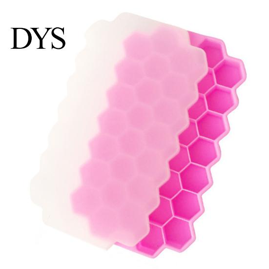 Capped Ice Cube Tray 37 Cavity Honeycomb BPA-Free Slow-Melt Reusable Small Mold Cubes with Lid Easy Release Silicone Maker for Freezer