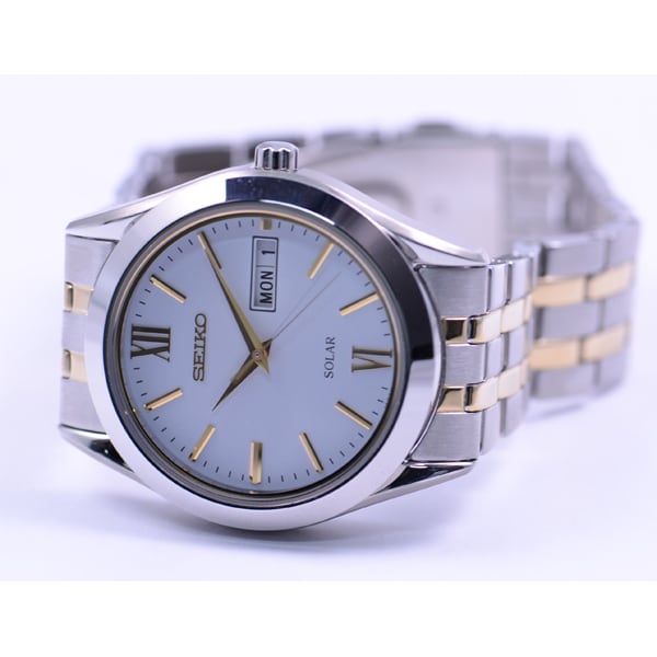 Seiko Men's SBPX085 (SPIRIT Solar Men's) Round Watch Silver Stainless Analog